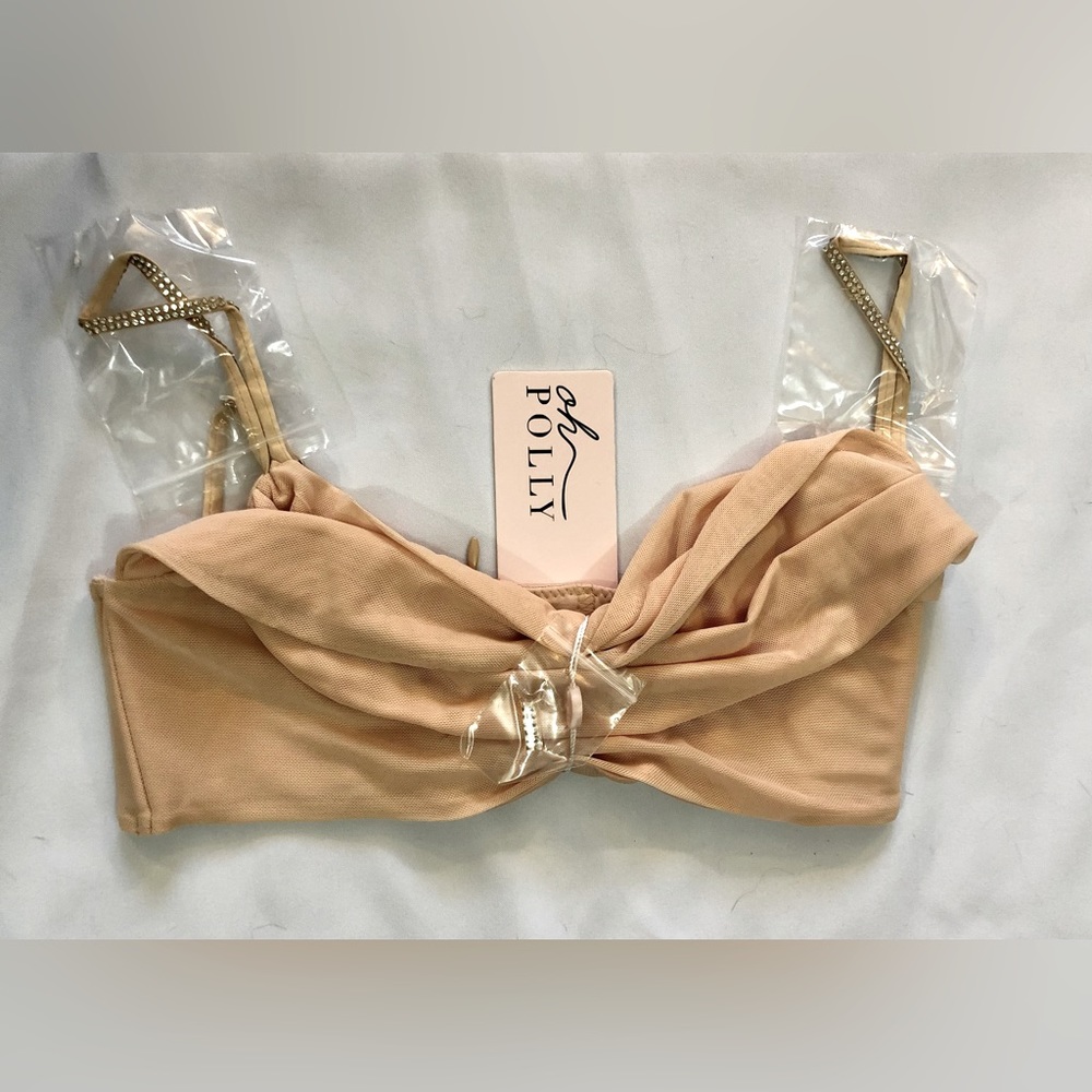 LA ROCHELLE
Embellished Strap Crop Top in Blush